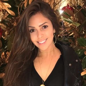 Meet your Posher, Ashley